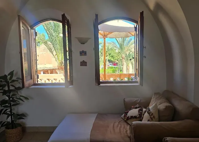 Downtown Elgouna Excellent Location شقة *
